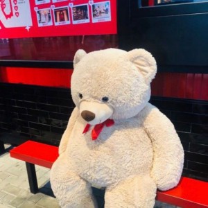 上海浦东新区周家渡街道附近夜总会招聘包厢服务员,有学历要求吗？