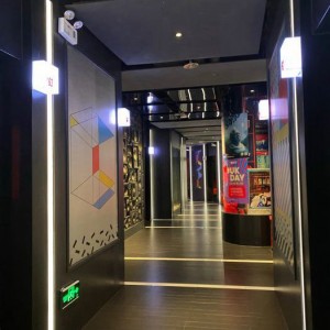 上海嘉定区菊园新区附近酒吧招聘商务礼仪,全职上班收入多少