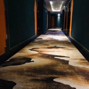 杭州萧山区萧山经济技术开发区附近夜总会招聘女服务员,有没有职位上升空间