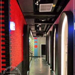 上海不喝酒的酒吧招聘商务接待,是上白班还是上夜班