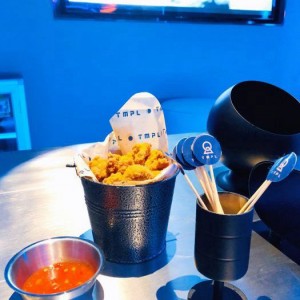 上海浦东新区沪东新村街道附近夜场招聘商务接待,(不够给补贴)