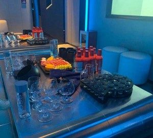 杭州上城区笕桥街道附近夜总会招聘包厢气氛租,(不需要工作服)