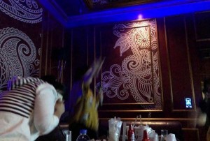 上海收入高的夜总会ktv招聘包厢气氛组,夜场上班身体多久会垮