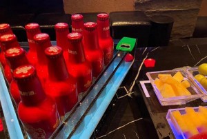 杭州滨江区浦沿街道附近ktv招聘商务接待,有没有年龄限制_