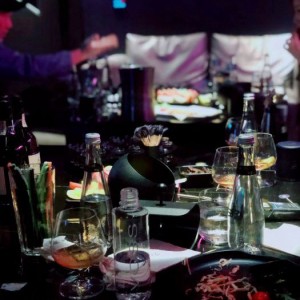 上海中高档酒吧招聘包厢陪唱,一天上几个小时班