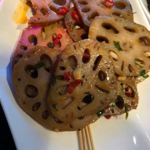 上海奉贤区奉城镇附近夜场招聘商务礼仪,(不够给补贴)