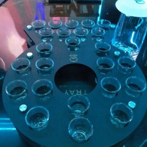 上海浦东新区南码头路街道附近夜场招聘酒水促销员,加班双倍工资吗？