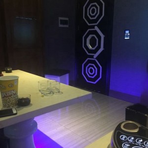 上海长宁区附近夜总会招聘现场DJ,(不需要喝酒的)