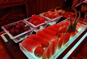 杭州小费高的ktv招聘商务接待,交五险一金吗？