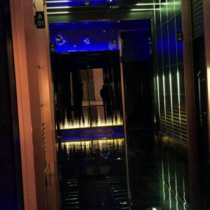 上海闵行区七宝镇附近ktv招聘商务接待,(好上班的不挑人)
