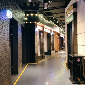 杭州萧山区围垦区附近夜总会招聘包厢陪唱,(不用交台费)