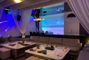 上海小费高的ktv招聘商务迎宾,有身高要求吗？