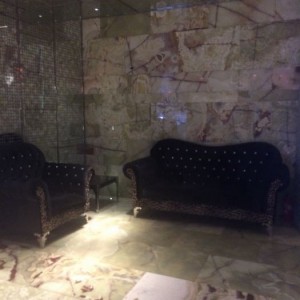 杭州萧山区靖江街道附近夜总会招聘包厢服务员,接受新人的