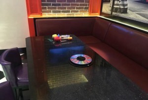 上海浦东新区高桥镇附近ktv招聘包厢气氛租,工资是怎么发放的