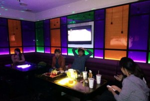 上海松江区方松街道附近ktv招聘商务礼仪,有没有职位上升空间