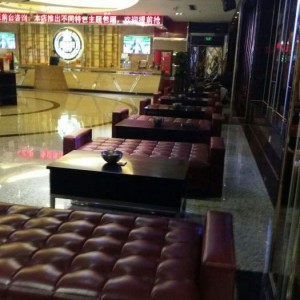 杭州淳安县附近夜场招聘女服务生,上班需要喝酒吗？