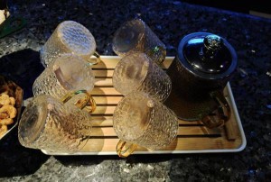 杭州萧山区戴村镇附近夜场招聘包厢陪唱,全职上班收入多少