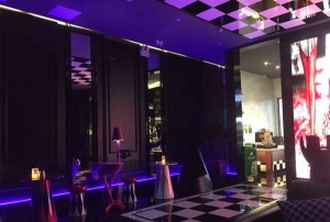 上海黄浦区豫园街道附近酒吧招聘包厢气氛租,不限身高