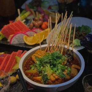 杭州富阳区春建乡附近酒吧招聘酒水促销员,用什么招聘平台好