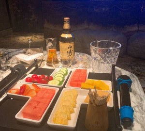 上海浦东新区曹路镇附近ktv招聘酒水促销员,ktv领班队长微信多少